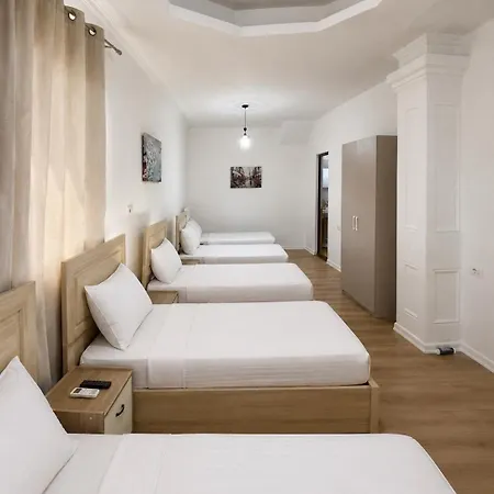 Danja Hotel Vau i Dejes